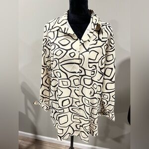 Abstract Patterned Button-Up Shirt